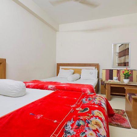Hotel New Royal Palace Dhanmondi ダッカ エクステリア 写真