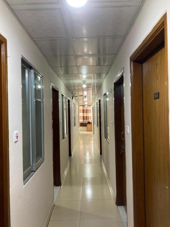 Hotel New Royal Palace Dhanmondi ダッカ エクステリア 写真